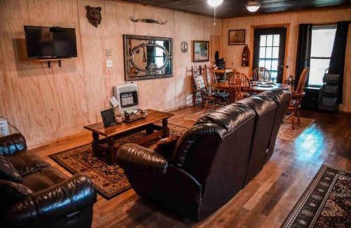 Norman House | Liberty Cabin on Collier Creek
