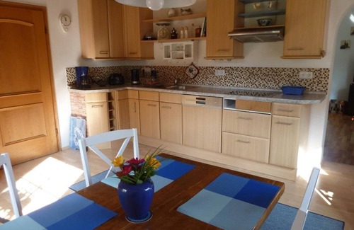 Hohenau Apartment | Liebevoll eingerichtetes Ferienhaus mit 4 Schlafzimmern
