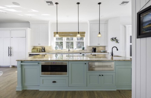 Captiva House | Life Changing Views from this Luxury 3 Bedroom Bayfront Home!