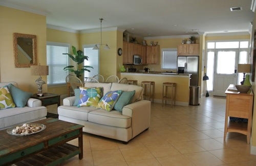 Coral Lagoon Villa | Life in Paradise at #1 Rated Resort in Marathon - Coral Lagoon - Boat Slip Avail