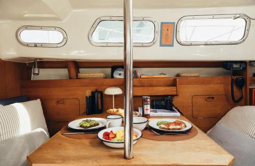 Cascais Boat Rental | Life On Board in a Vintage Sailboat