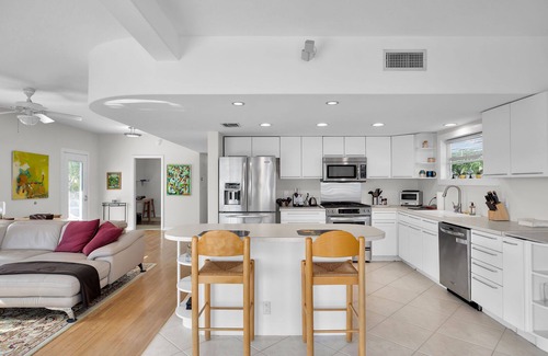 Key Largo House | Light & Bright 2-Bedroom Home + Office, Oceanside Canal, MM105, Upper Key Largo