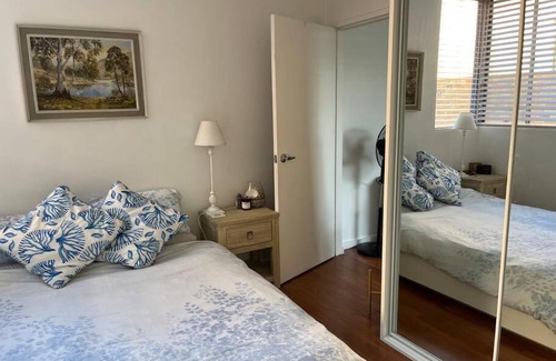 Dee Why Apartment | Light filled apartment near transport and beach