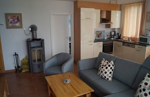 Grossenbrode Apartment | Light flooded holiday apartment with elevator and balcony