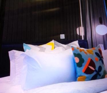Lekki Phase 1 Hotel | LIGHT HOUSE HOTEL Lekki phase 1