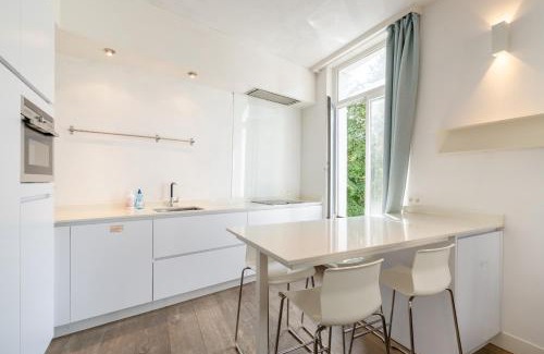 Historisch centrum Apartment | Light Modern Apartment in the Heart of Antwerp