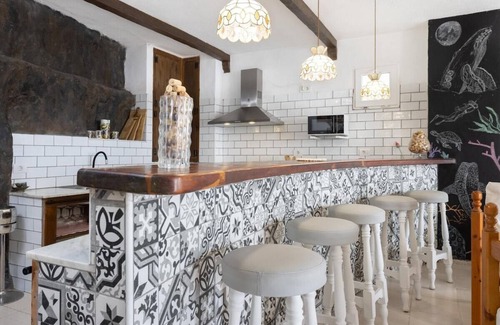 La Matanza de Acentejo House | Lightbooking Window to the sea Tenerife