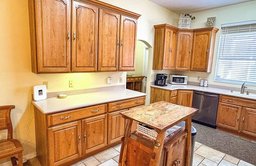 Carrabelle House | Lighthouse- 3BR/2BA house with pool! - Spring Special!