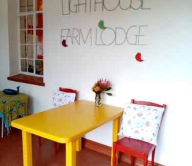 Cape Town Cabin | Lighthouse Farm Backpackers Lodge