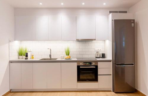 Kypseli Apartment | Lighthouse Kipseli