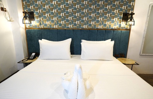 Dumaguete Hotel | Lighthouse Point Hotel