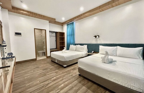Dumaguete Hotel | Lighthouse Point Hotel