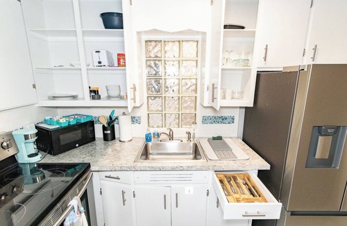 Fairport Harbor Apartment | Lighthouse View Suite. This is the ideal getaway!