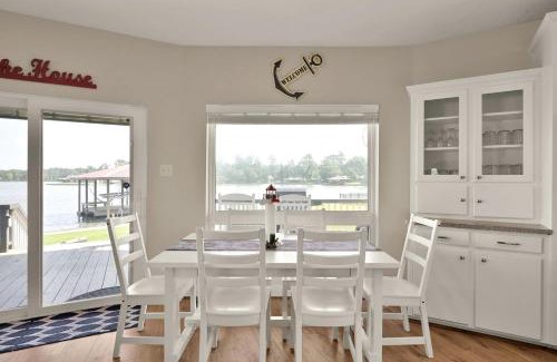 Blanchard House | Lighthouse Views & Lake Vibes – 4BR Retreat in Livingston, TX