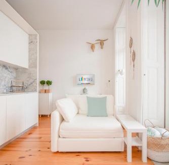 Bonfim Apartment | Liiiving in Porto - Downtown Balcony Studio
