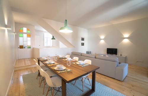 Aldoar Foz do Douro e Nevogilde Apartment | Liiiving in Porto | Foz Shore Apartments