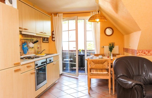 Zingst Apartment | Likedeeler 1, vacation apartment in the center of Zingst