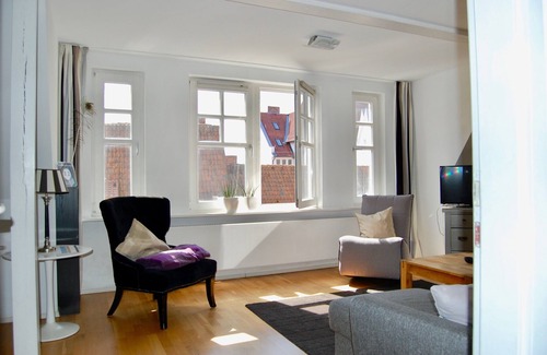 Luebeck Old Town Apartment | Likedeeler at the city harbor, duplex apartment in the old town