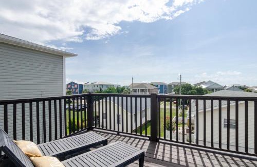 Kure Beach House | Lil Salty by Bryant Real Estate