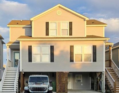 Kure Beach House | Lil Salty by Bryant Real Estate
