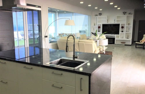 Costa Teguise Villa | Lillos- 3 bed/3 bath with pool sea views on the golf estate, costa teguise
