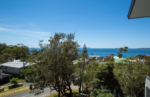 Hyams Beach House | Lily's at Hyams by Latitude South Coast