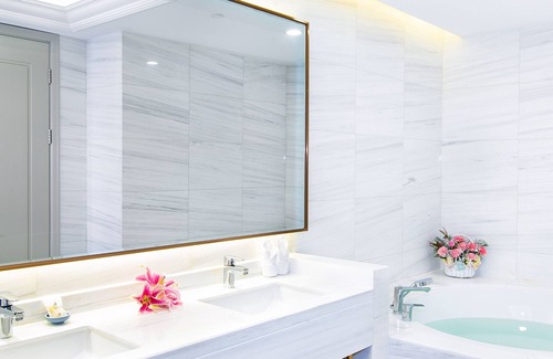 Yuhang District Hotel | Lily's Hotel Hangzhou