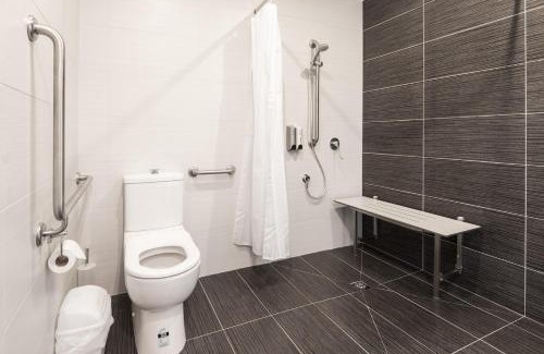 South Melbourne Hotel | Lily Sands Inn