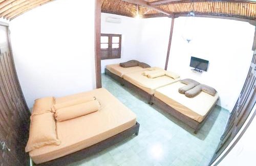 Sleman House | Limasan Wongso by We Stay