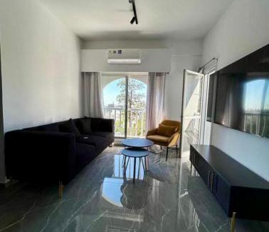 Agios Tychon Apartment | Limassol Beautiful Apartment II