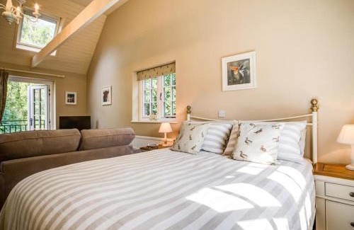 Burford House | Lime Tree