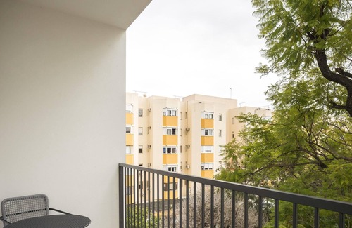 Bami Apartment | limehome Sevilla Torcuato L. d. Tena | Superior