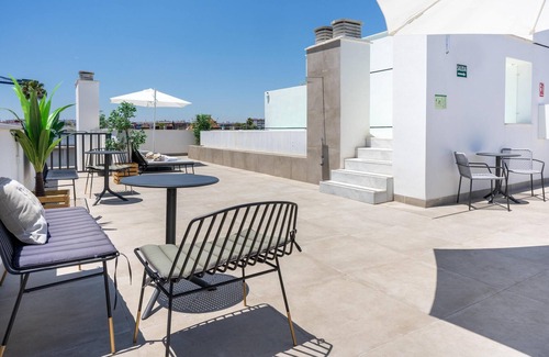Bami Apartment | limehome Sevilla Torcuato L. d. Tena | Superior