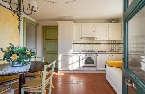 Molazzana House | Limoni