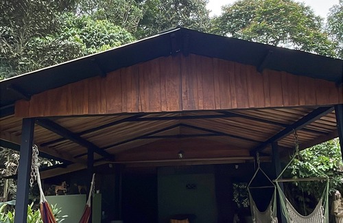 Las Horquetas Cottage | Linda cabaña rústica en Sarapiqui de Heredia con piscina y wifi