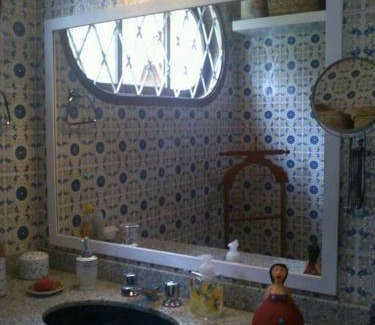 Jardim do Embaixador House | Linda casa 3 qtos com 1 suite a 1km de Capivari