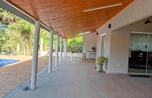 Joanopolis House | Linda casa com acesso a Represa (Rancho do Galego)