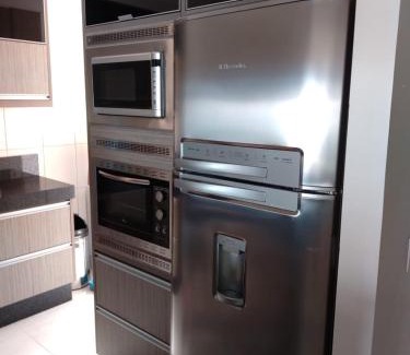 Mirim Apartment | Lindo Apto Pé na areia Frente para Mar