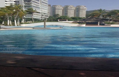 Costa Azul Apartment | Lindo Departamento with Excelente Ubicación y Playa