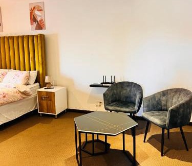Ekurhuleni House | Linies guest house