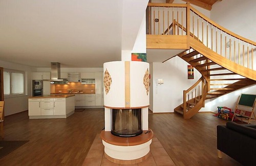 Fuegen House | Linnehan by Interhome