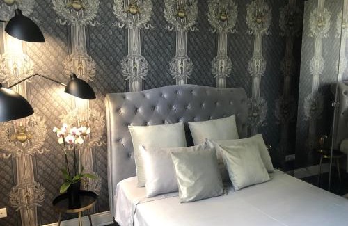 Citta Studi Bed & Breakfast | LIPPI 42 Guest House Villa with private garden