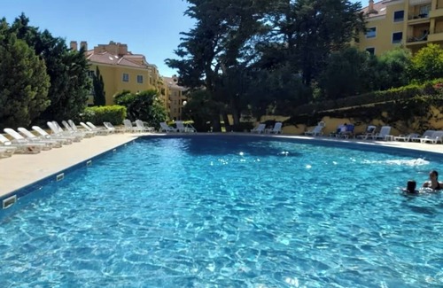 Estoril Condo | Lisbon/Cascais : Private Suite with sea view, pool, sauna and hammam