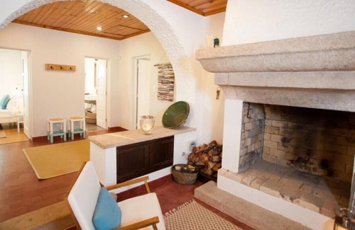 Oeiras House | Lisbon Country Villa - 2 Bedroom Vacation Home