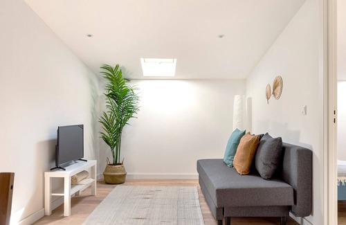 Bairro da Serafina Apartment | Lisbon Gorgeous Flat near Park, Easy Access to the Centre