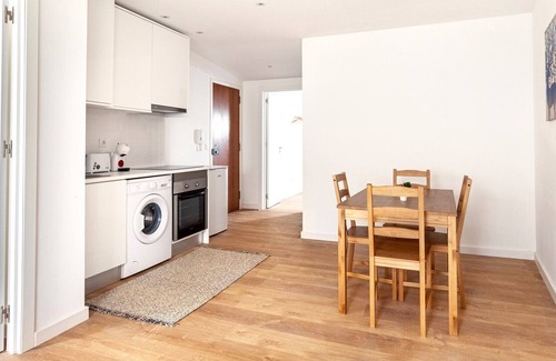 Bairro da Serafina Apartment | Lisbon Gorgeous Flat near Park, Easy Access to the Centre