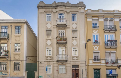 Sao Jorge de Arroios Apartment | Lisbon Urban Retreat - Lisbon center - new to Vrbo