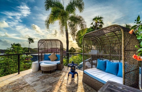 Estate Queens Quarter Apartment | Lissette Manor - 5BR historical estate
