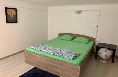 Terezvaros Apartment | Liszt Ferenc LONG-TERM BUDGET Apartments