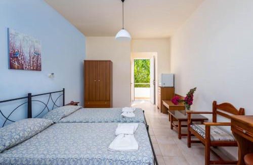 Fanes Bed & Breakfast | Litsas Studios
